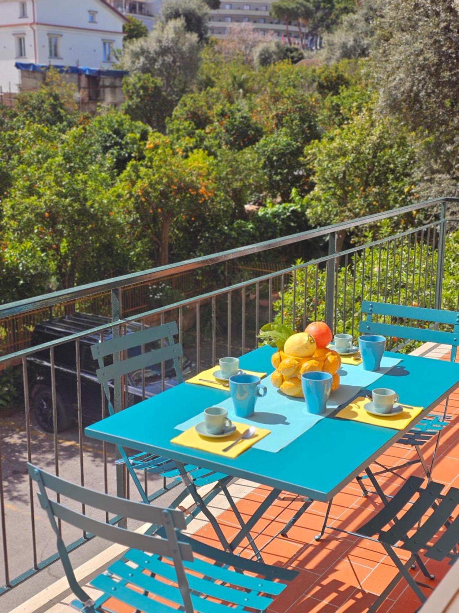 Sunny Flat Apartamento Sorrento Exterior foto