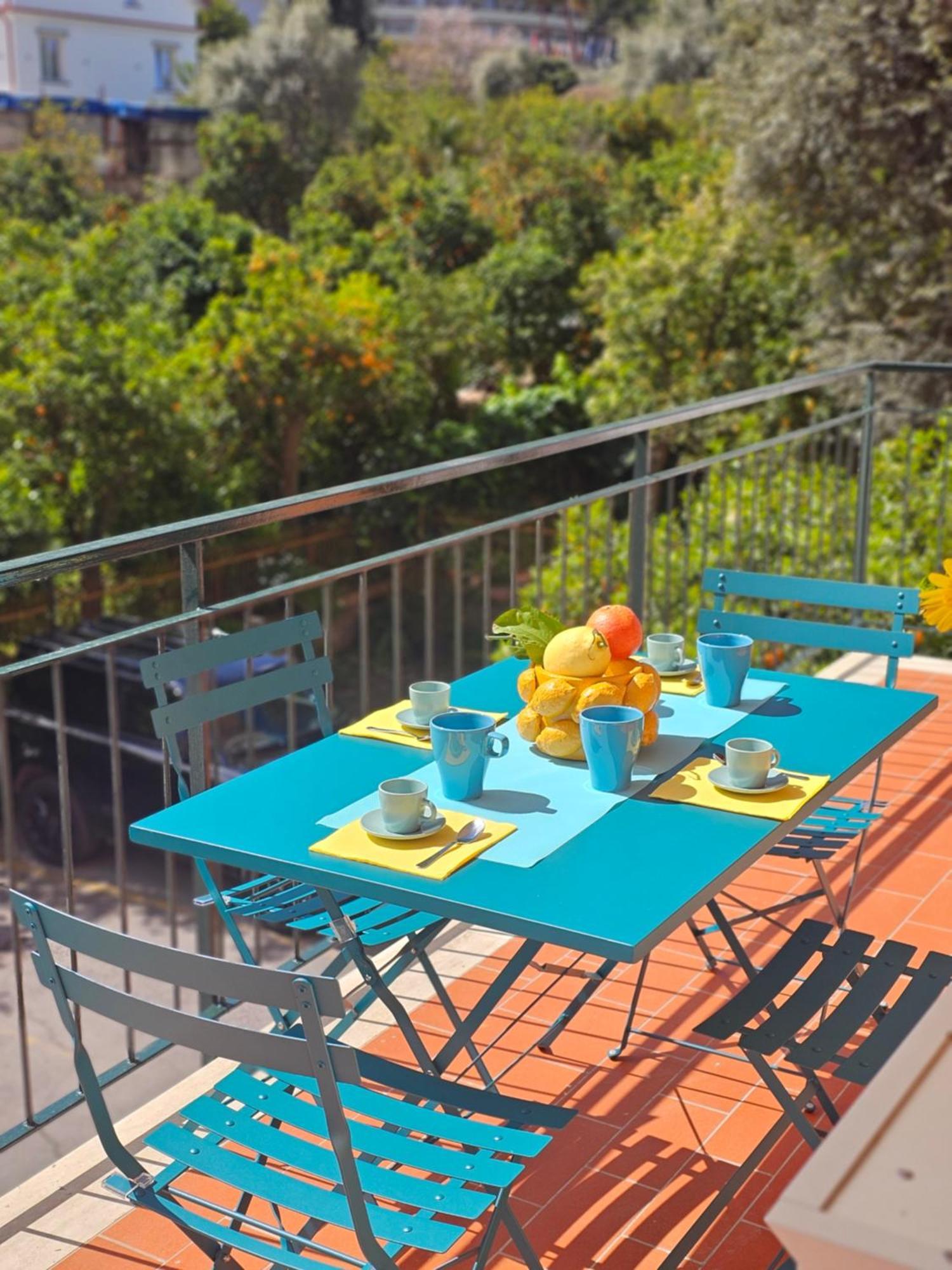 Sunny Flat Apartamento Sorrento Exterior foto